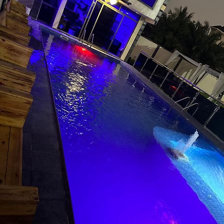 Northwold Hotel Sotuom Kültér fotó